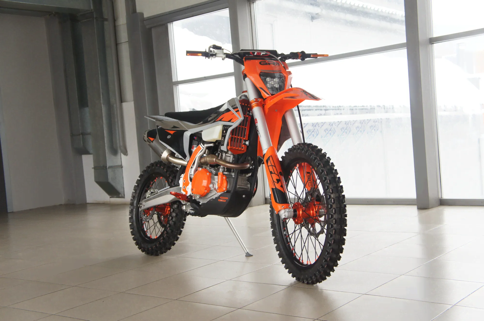 GR8 F300L Enduro PRO
