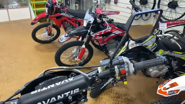 Мотоцикл Avantis Enduro CBS300 FCR ARS комплектация Exclusive 2022 модельного года